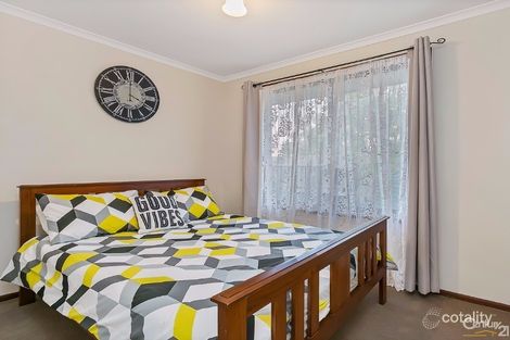 Property photo of 5 Kauri Court Noarlunga Downs SA 5168