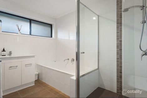 Property photo of 30 Benjamin Drive Lara VIC 3212