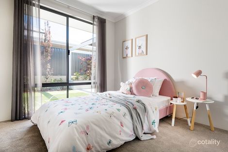 Property photo of 18 Calendula Loop Landsdale WA 6065