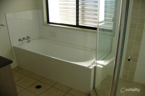 54 Wade St, Wavell Heights, QLD 4012