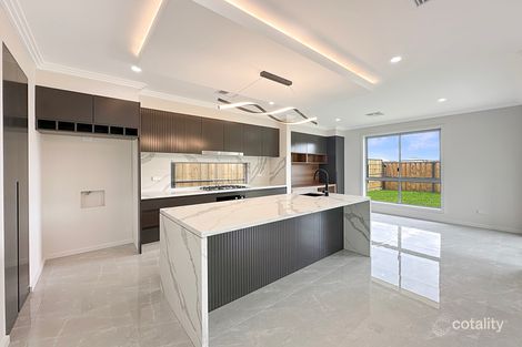 5 Aaron St, Box Hill, NSW 2765