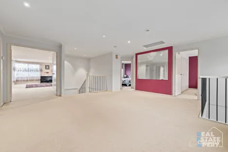 Property photo of 3 Earl Place Hallam VIC 3803