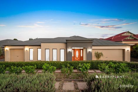 Property photo of 70-72 Marisa Crescent Berwick VIC 3806