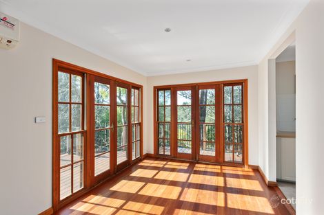 Property photo of 22 Ross Crescent Blaxland NSW 2774
