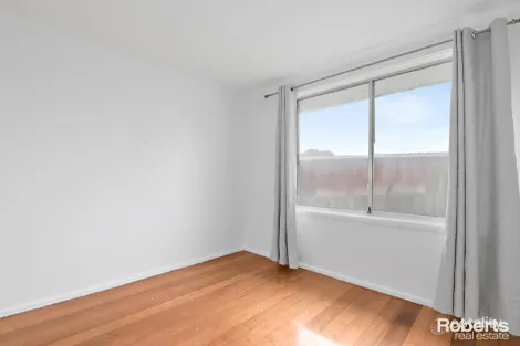 Property photo of 4 Currie Place Ravenswood TAS 7250