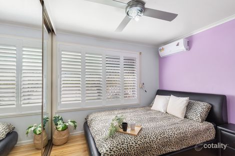 Property photo of 2 Petringa Crescent Springwood QLD 4127