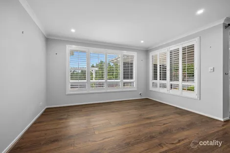 Property photo of 2 Oxenham Circuit Augustine Heights QLD 4300