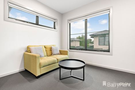 Property photo of 2/53 Normanby Street Cranbourne VIC 3977