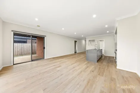 Property photo of 18 Dodson Way Kalkallo VIC 3064