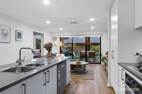 4 Maroon Lane, Seaford Meadows, SA 5169