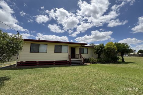 17 Mcqueen St, Dalby, QLD 4405