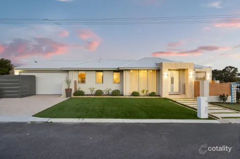 11 Hicks Way, Hillarys, WA 6025