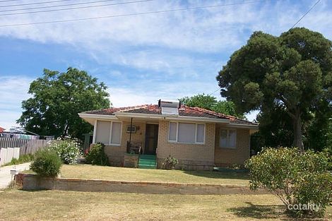 Property photo of 4 Riggs Place Parmelia WA 6167