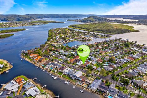 Property photo of 1/65 Helmsman Boulevard St Huberts Island NSW 2257