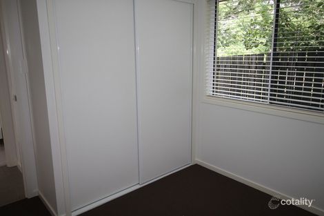 Property photo of 2/251 New England Highway Harlaxton QLD 4350