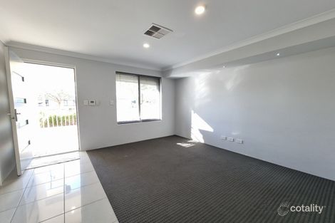 Property photo of 45 Gracefield Boulevard Harrisdale WA 6112