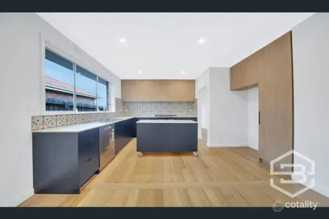 9 Alston St, Thornbury, VIC 3071