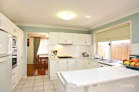 Property photo of 2 Leafy Grove Plumpton NSW 2761
