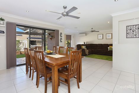 Property photo of 6 Miranda Parade Cameron Park NSW 2285