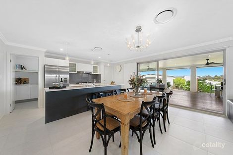 Property photo of 15 Capital Terrace Bolwarra Heights NSW 2320