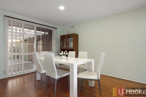 Property photo of 15 Sinclair Court Hampton Park VIC 3976