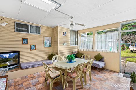 Property photo of 18 Timbs Road Oak Flats NSW 2529