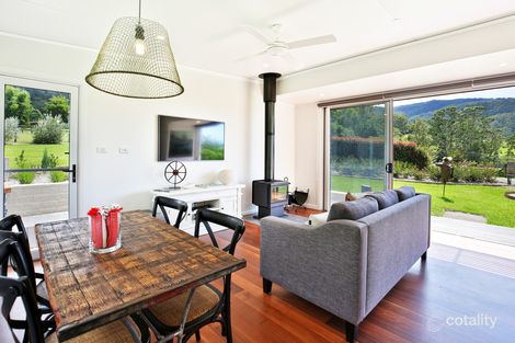 Property photo of 13 Old Pioneer Crest Broughton Vale NSW 2535