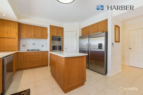 Property photo of 16 St James Approach Iluka WA 6028