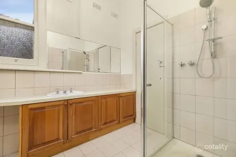 Property photo of 16 Victor Avenue Kew VIC 3101