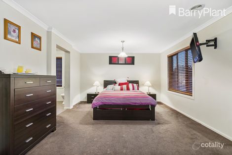 Property photo of 15 Swordgrass Avenue Tarneit VIC 3029