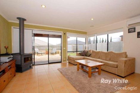 Property photo of 34 Silver Creek Drive Lynbrook VIC 3975