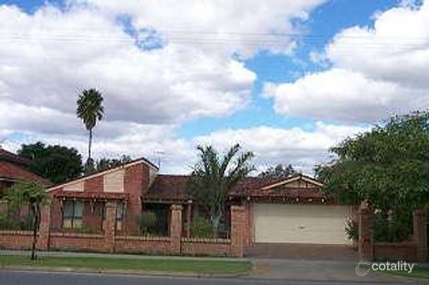 187 George St, Queens Park, WA 6107