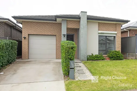 85 Bushranger Pde, Calderwood, NSW 2527