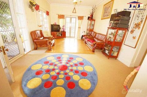 Property photo of 13 Eulalia Avenue Point Frederick NSW 2250