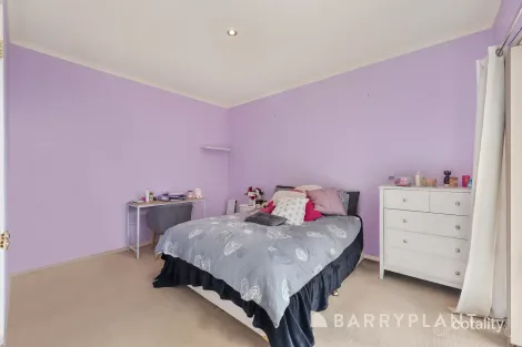 Property photo of 11 Princeton Avenue Harkness VIC 3337