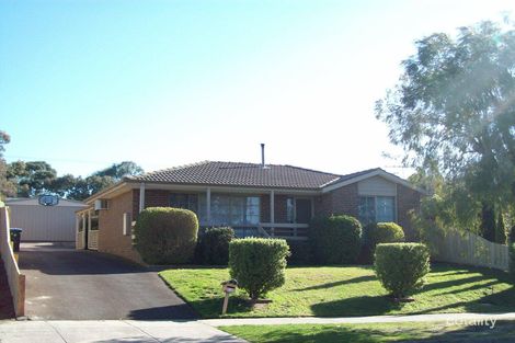 Property photo of 17 Andene Drive Narre Warren VIC 3805