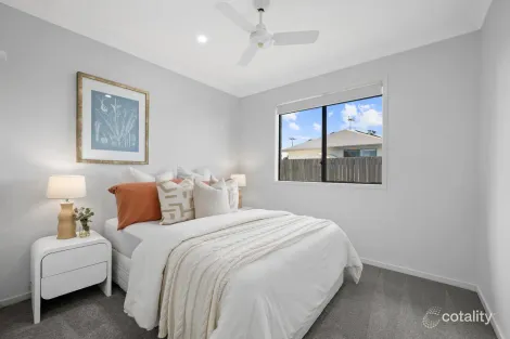 Property photo of 2 Pleasant South Ripley QLD 4306