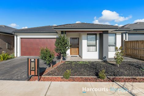 Property photo of 24 Paprika Parade Mickleham VIC 3064