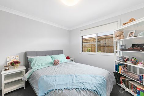 Property photo of 2/8 Glauca Street Fletcher NSW 2287