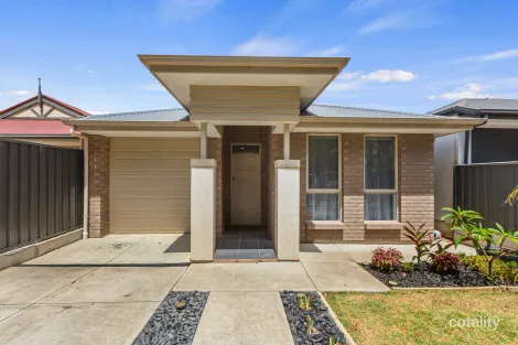 7a Mansfield Rd, Northfield, SA 5085