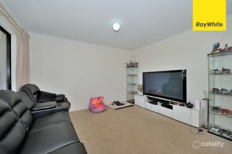 Property photo of 8 Carlisle Court Middle Swan WA 6056