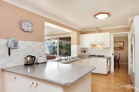 Property photo of 5 Dalpra Crescent Bossley Park NSW 2176