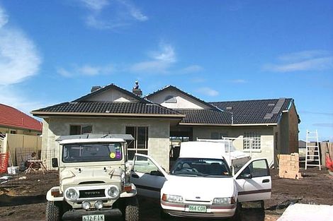 15 Dugong Cres, Banksia Beach, QLD 4507