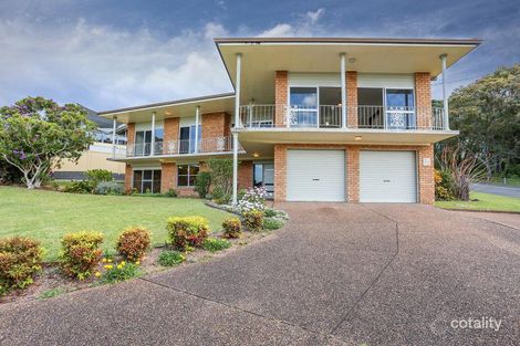 50 Park Ave, Caves Beach, NSW 2281