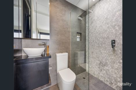 Property photo of 203/10 Station Avenue McKinnon VIC 3204