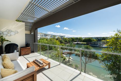 Property photo of 233/3 Pendraat Parade Hope Island QLD 4212