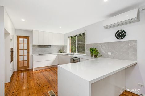 Property photo of 17 Beahan Place Cherrybrook NSW 2126