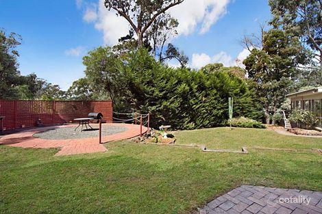Property photo of 5 Julie Court Woodend VIC 3442