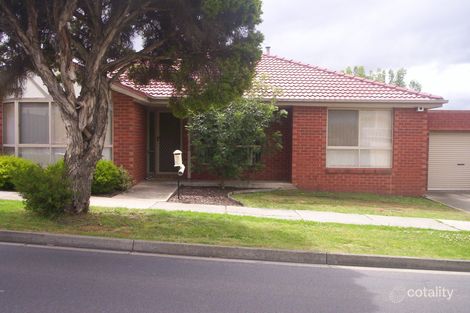Property photo of 22 Chenies Street Reservoir VIC 3073