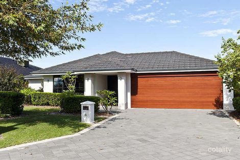 8 Octagon Gdns, Aveley, WA 6069